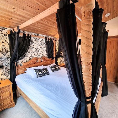 Lomond 2 With Private Hot Tub - Fife - Loch Leven - Lomond Hills Villa Kelty Exteriör bild